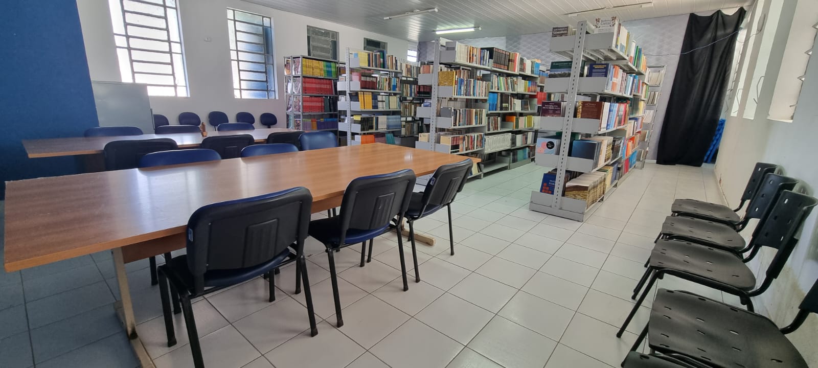 Biblioteca polo pombal 