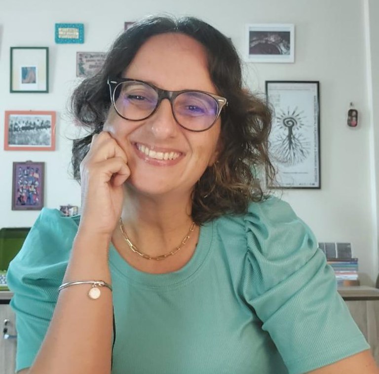 RENATA.jpg