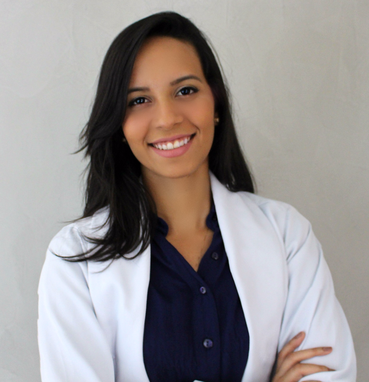 VALÉRIA MAYALY.png