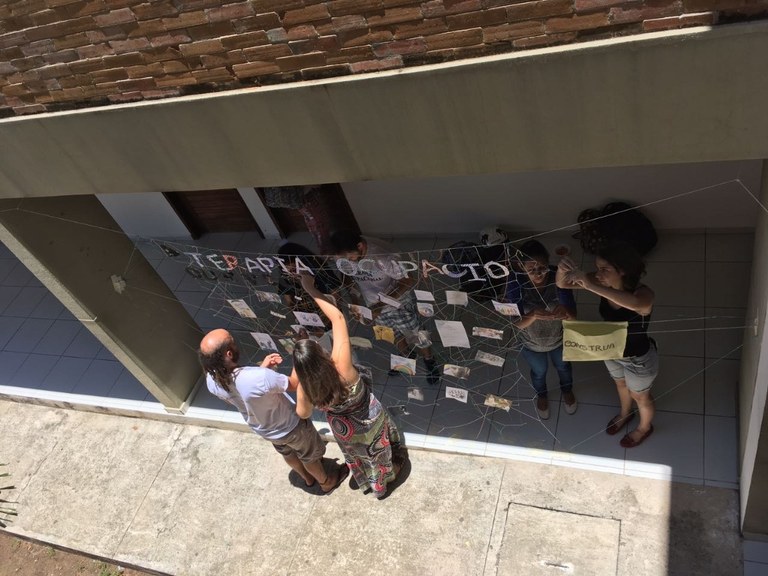 Projeto de Extensão Poesia Ocupacional_2016.2.jpg