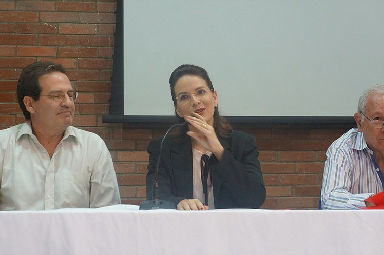 abertura3.jpg