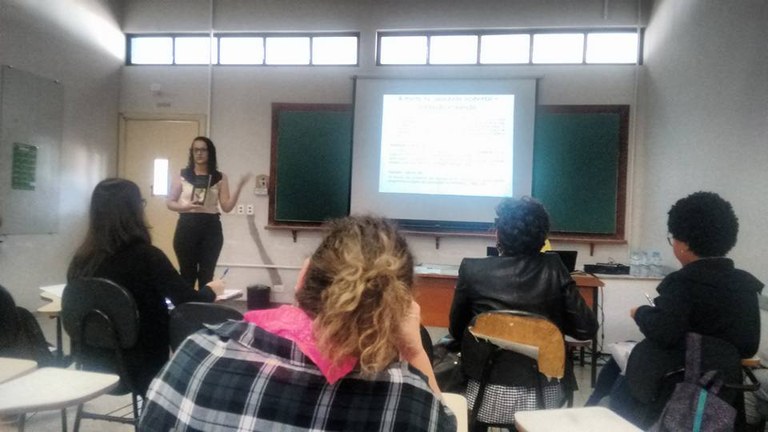 Eixo 7 - Literatura infantil e juvenil e temas polêmicos Eixo 7 - Literatura infantil e juvenil e temas polêmicos