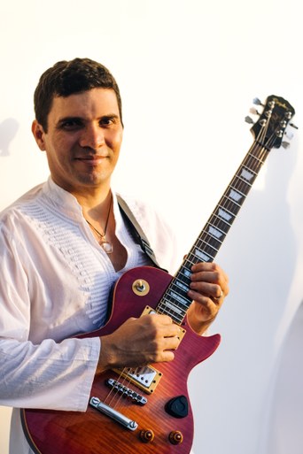 Professor Anderson Mariano