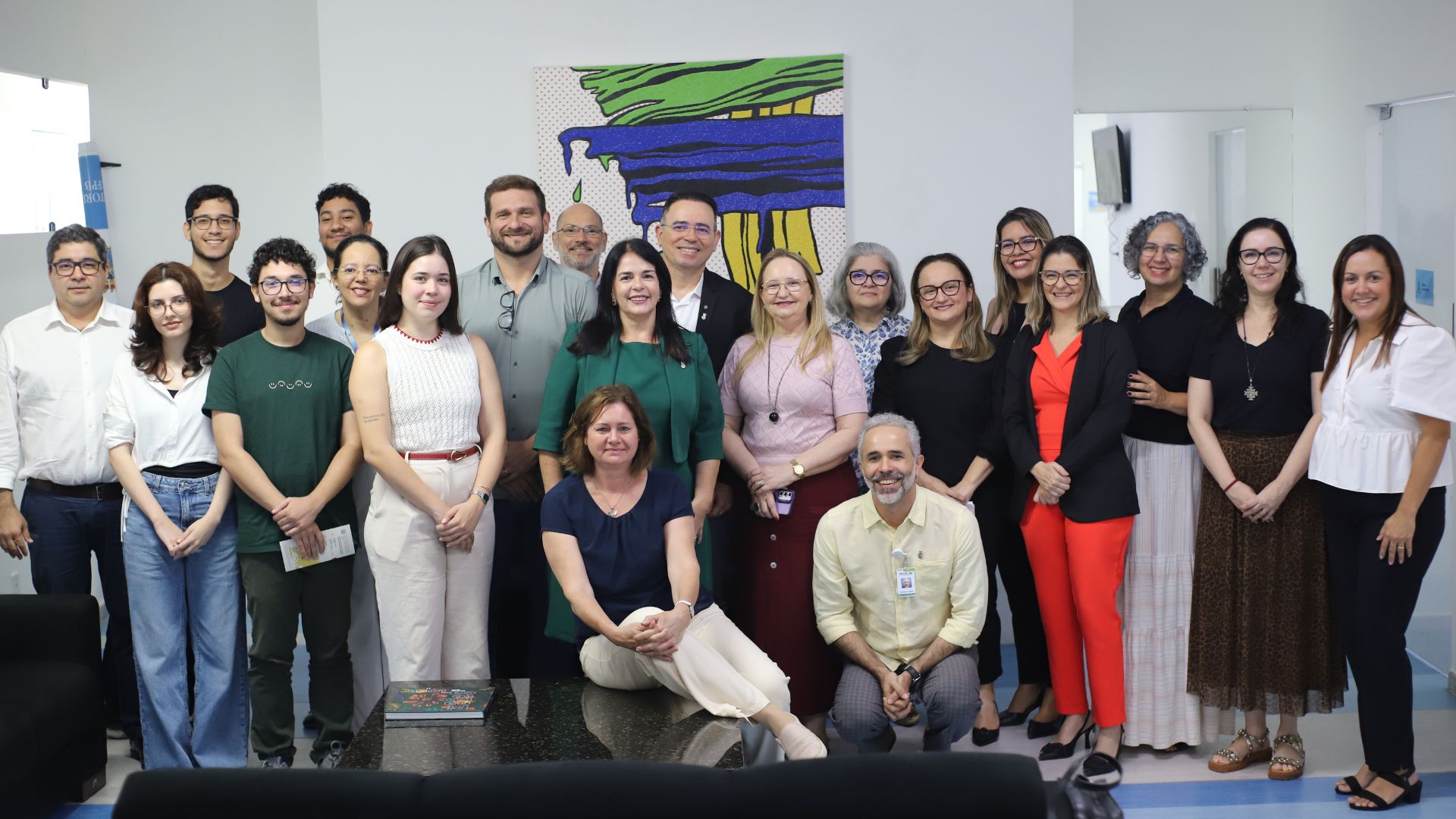 UFPB recebe embaixadora da República Tcheca para discutir parcerias em pesquisa e inovação