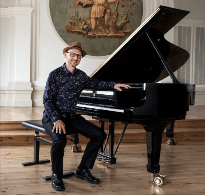 PROGRAMA DE PÓS-GRADUAÇÃO EM MÚSICA DA UFPB PROMOVE CONCERTO COM PIANISTA DE JAZZ Foto: Divulgação