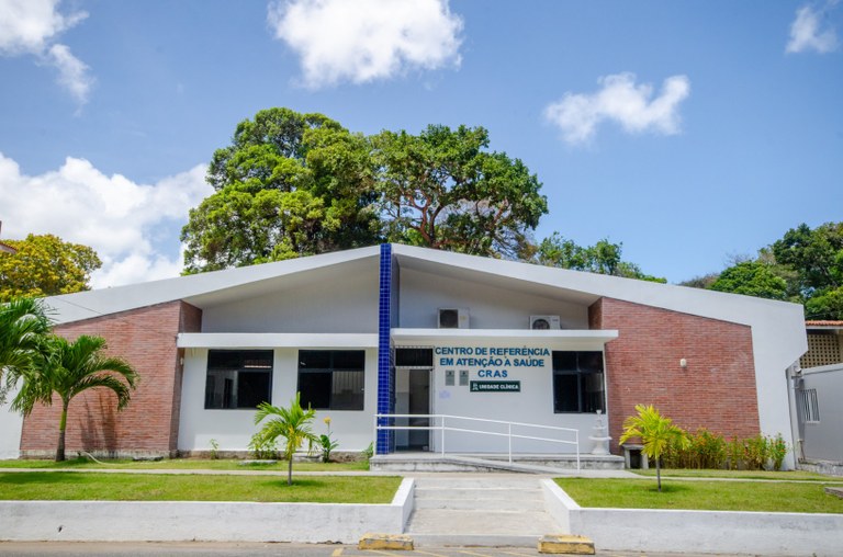 Centro de Referência em Atenção à Saúde - CRAS Centro de Referência em Atenção à Saúde - CRAS