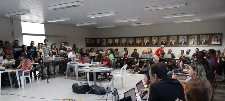 CONSUNI DA UFPB APROVA MOÇÃO DE APOIO AO MOVIMENTO DOS TÉCNICOS ADMINISTRATIVOS EM EDUCAÇÃO CONSUNI DA UFPB APROVA MOÇÃO DE APOIO AO MOVIMENTO DOS TÉCNICOS ADMINISTRATIVOS EM EDUCAÇÃO