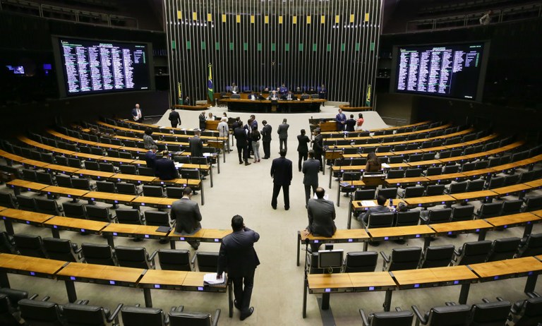 DOIS ARTIGOS CIENTÍFICOS DA UFPB ESTÃO ENTRE OS VENCEDORES DE CONCURSO PROMOVIDO PELA CÂMARA DOS DEPUTADOS DOIS ARTIGOS CIENTÍFICOS DA UFPB ESTÃO ENTRE OS VENCEDORES DE CONCURSO PROMOVIDO PELA CÂMARA DOS DEPUTADOS