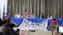 Estudantes realizam manifestação na UFPB e são recebidos pela administração central