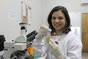 Pesquisadora da UFPB cria inseticida que mata o mosquito da dengue