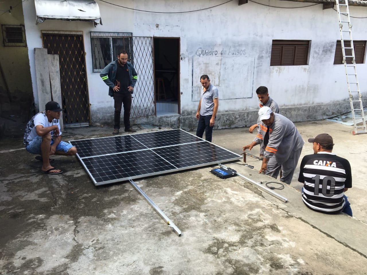 PROJETO NA UFPB DOA KIT FOTOVOLTAICO PARA INSTITUTO NA COMUNIDADE SÃO RAFAEL