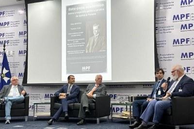TRAJETÓRIA DE EPITÁCIO PESSOA É TEMA DE PALESTRA MINISTRADA POR PROFESSOR DA UFPB, NO MPF TRAJETÓRIA DE EPITÁCIO PESSOA É TEMA DE PALESTRA MINISTRADA POR PROFESSOR DA UFPB, NO MPF
