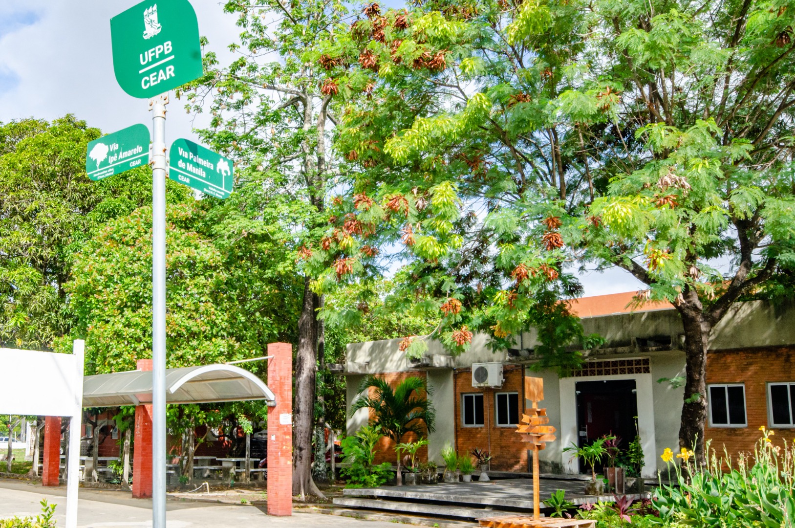 UFPB INSCREVE PARA SELEÇÃO DA PRIMEIRA TURMA DO CURSO DE FORMAÇÃO EM INTELIGÊNCIA ARTIFICIAL UFPB INSCREVE PARA SELEÇÃO DA PRIMEIRA TURMA DO CURSO DE FORMAÇÃO EM INTELIGÊNCIA ARTIFICIAL