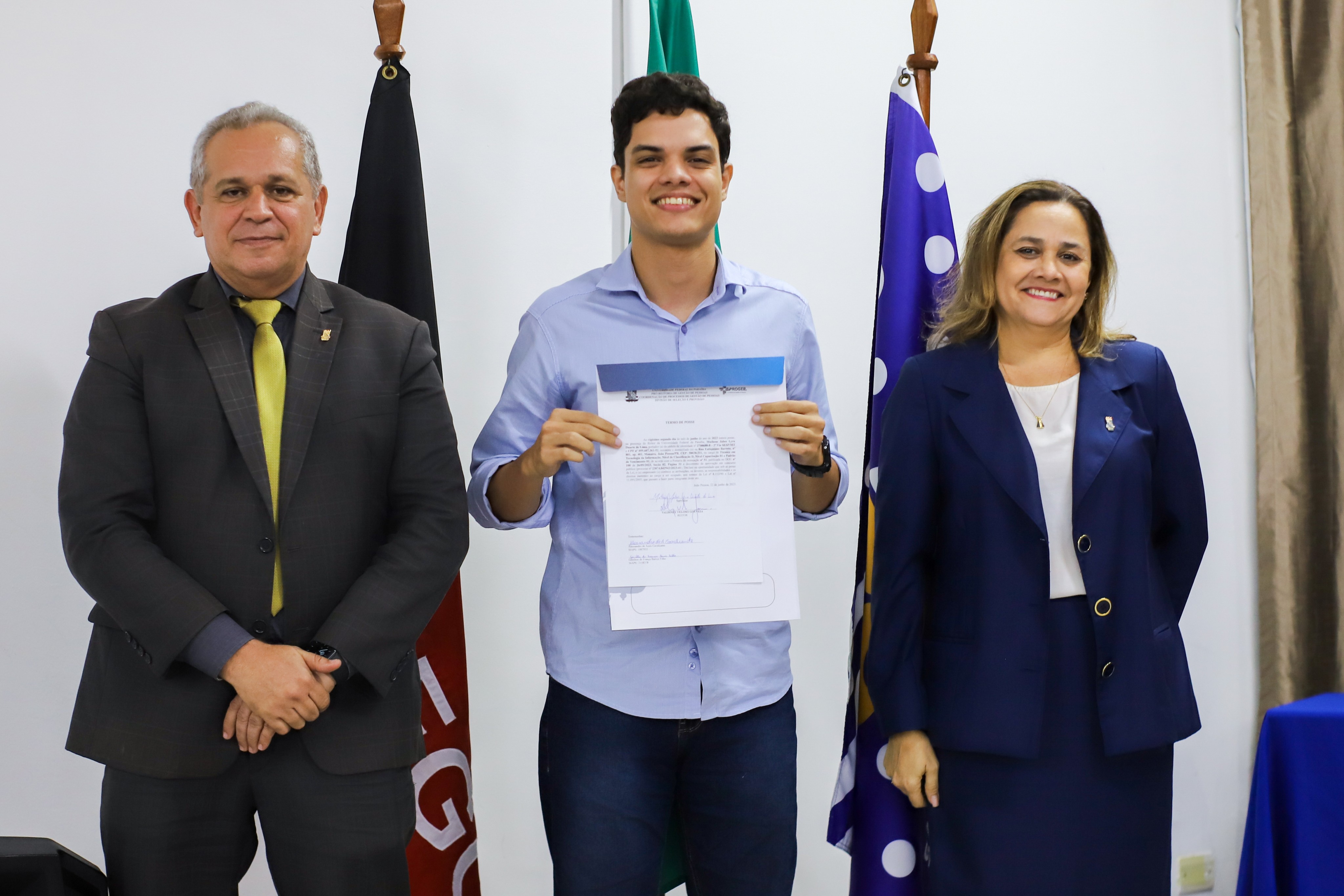 UFPB PUBLICA NOMEAÇÕES DE 100 NOVOS SERVIDORES PARA O CARGO DE ASSISTENTE EM ADMINISTRAÇÃO