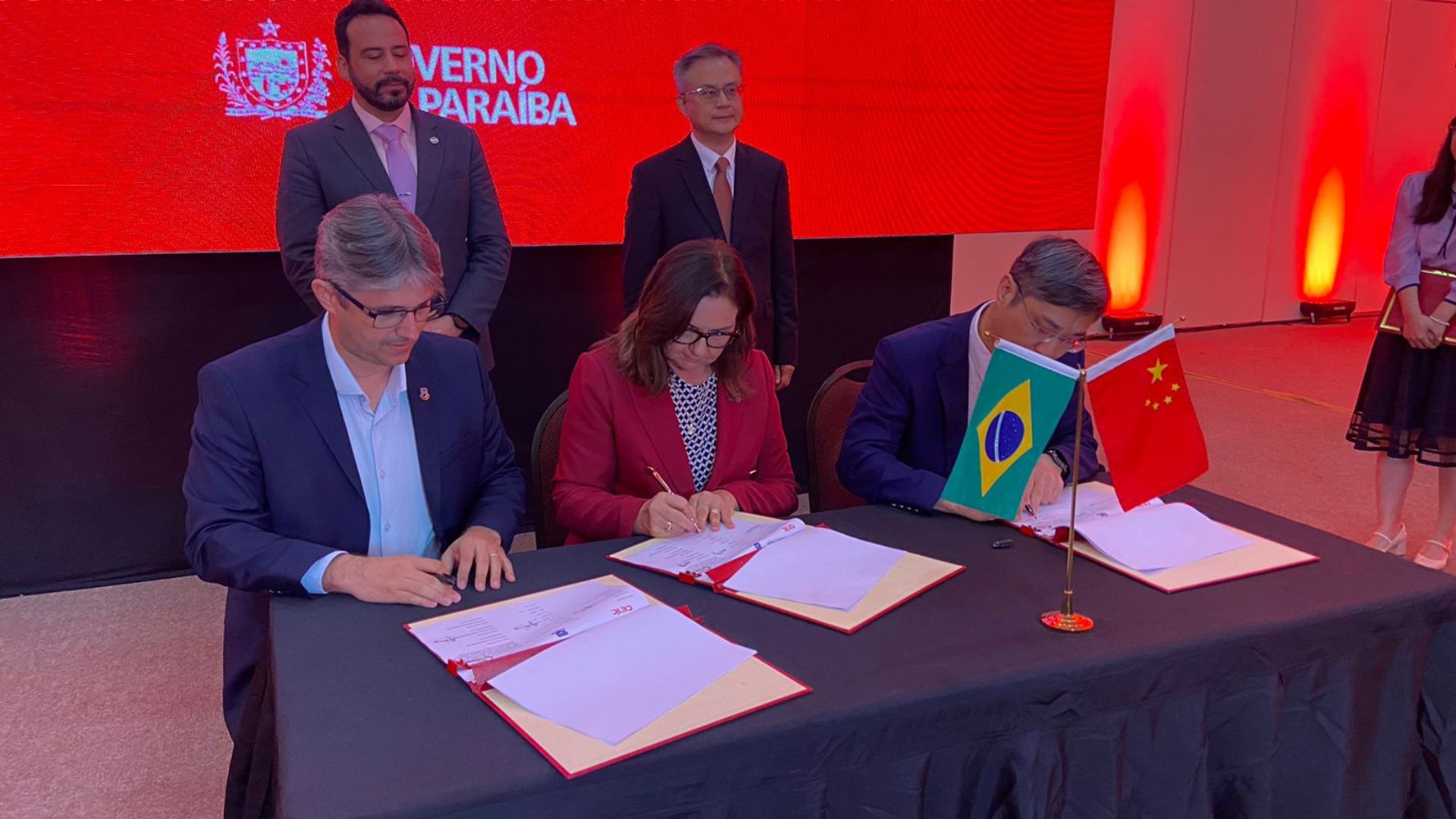 UFPB recebe delegação chinesa e celebra acordo de cooperação