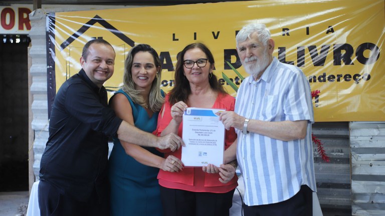 UFPB recebe deputado Luiz Couto para visita a obras no CCHLA e na nova livraria da Editora Universitária