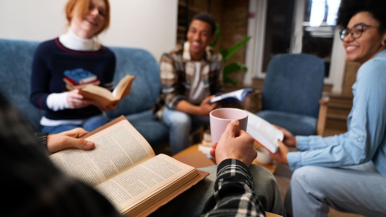 Projeto de Extensão da UFPB, Clube de Leitura "Narradoras do Tempo" começa neste sábado (16) na Livraria A União