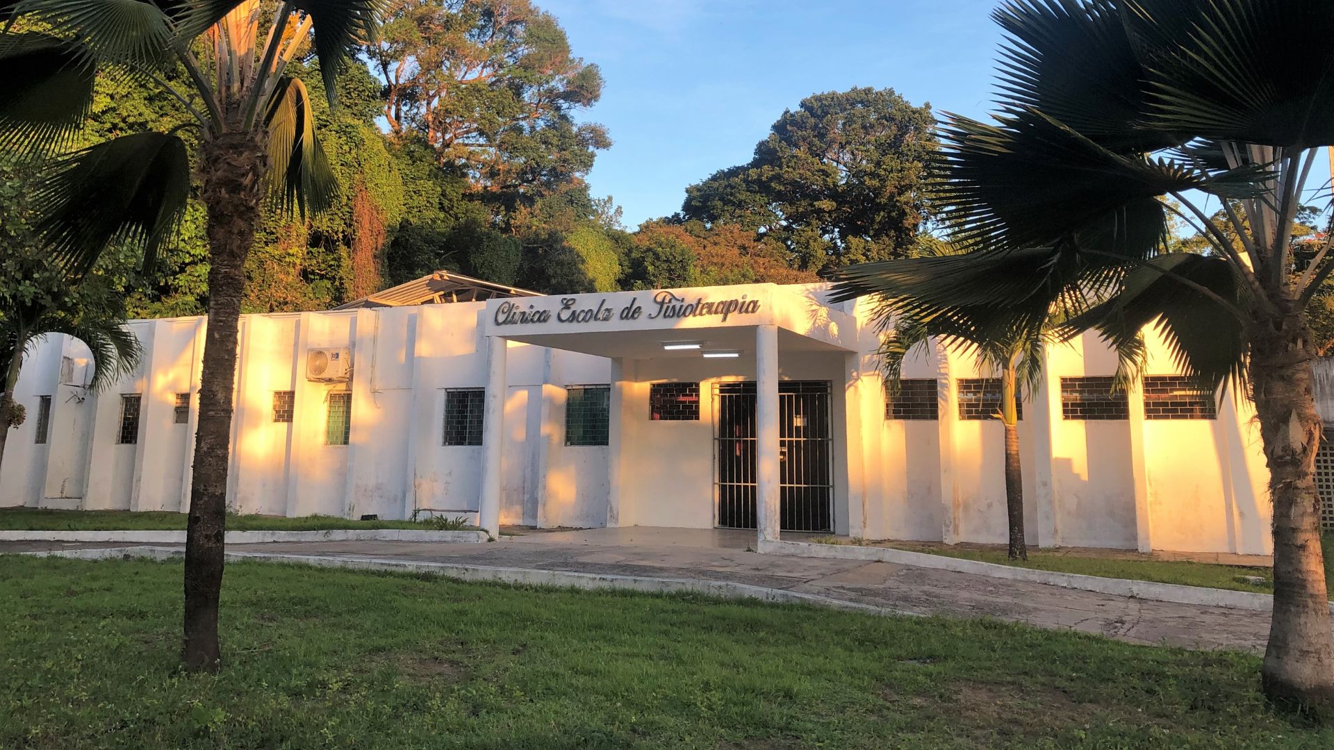 Projetos da UFPB ofertam tratamento fisioterapêutico para quem tem dores nos ombros e cotovelos