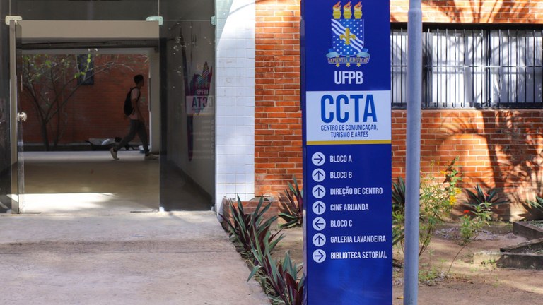 UFPB abre seleção para professor voluntário na área de Educação das Relações Raciais nas Artes Cênicas