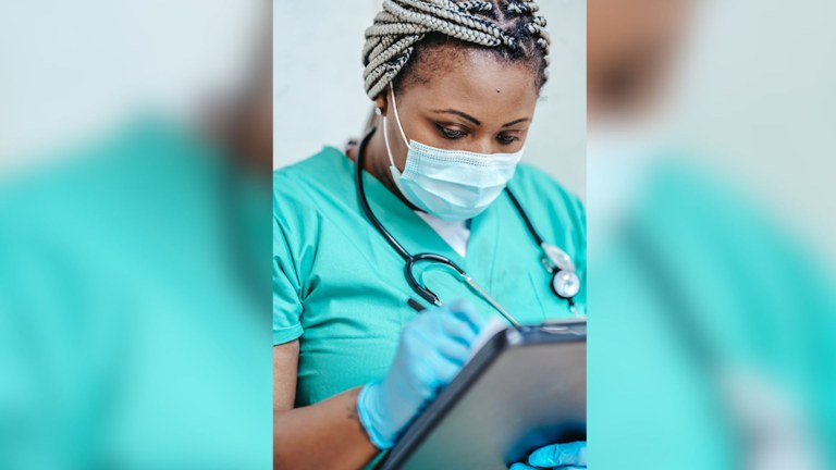 UFPB oferece 28 vagas para o Mestrado Acadêmico em Enfermagem com ingresso em 2026